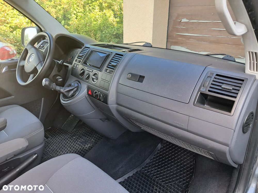 Volkswagen Multivan L1 - 11