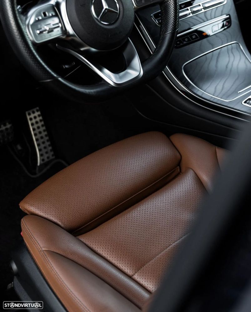 Mercedes-Benz GLC 300 de Coupe 4Matic 9G-TRONIC AMG Line - 26