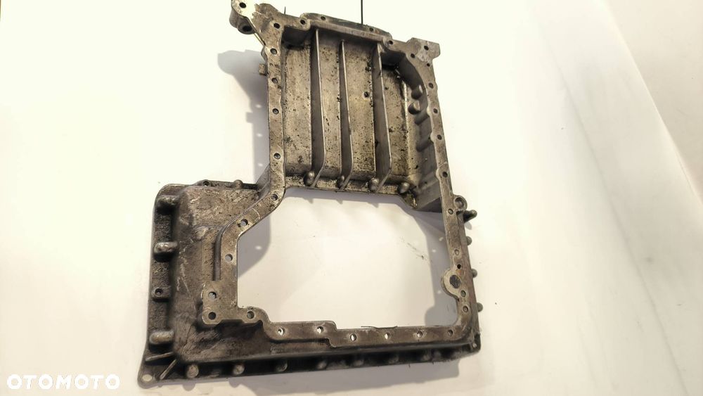 PODSTAWA MISY OLEJOWEJ AUDI A8 D3 077103603AE - 2