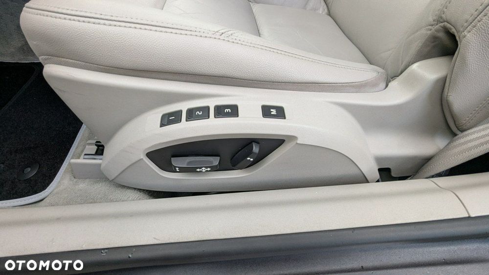 Volvo C70 - 34