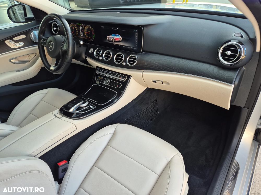 Mercedes-Benz E 350e 9G-TRONIC Exclusive - 25