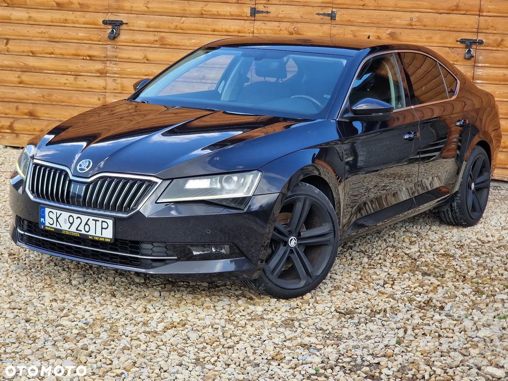 Skoda Superb 1.6 TDI Style DSG - 32