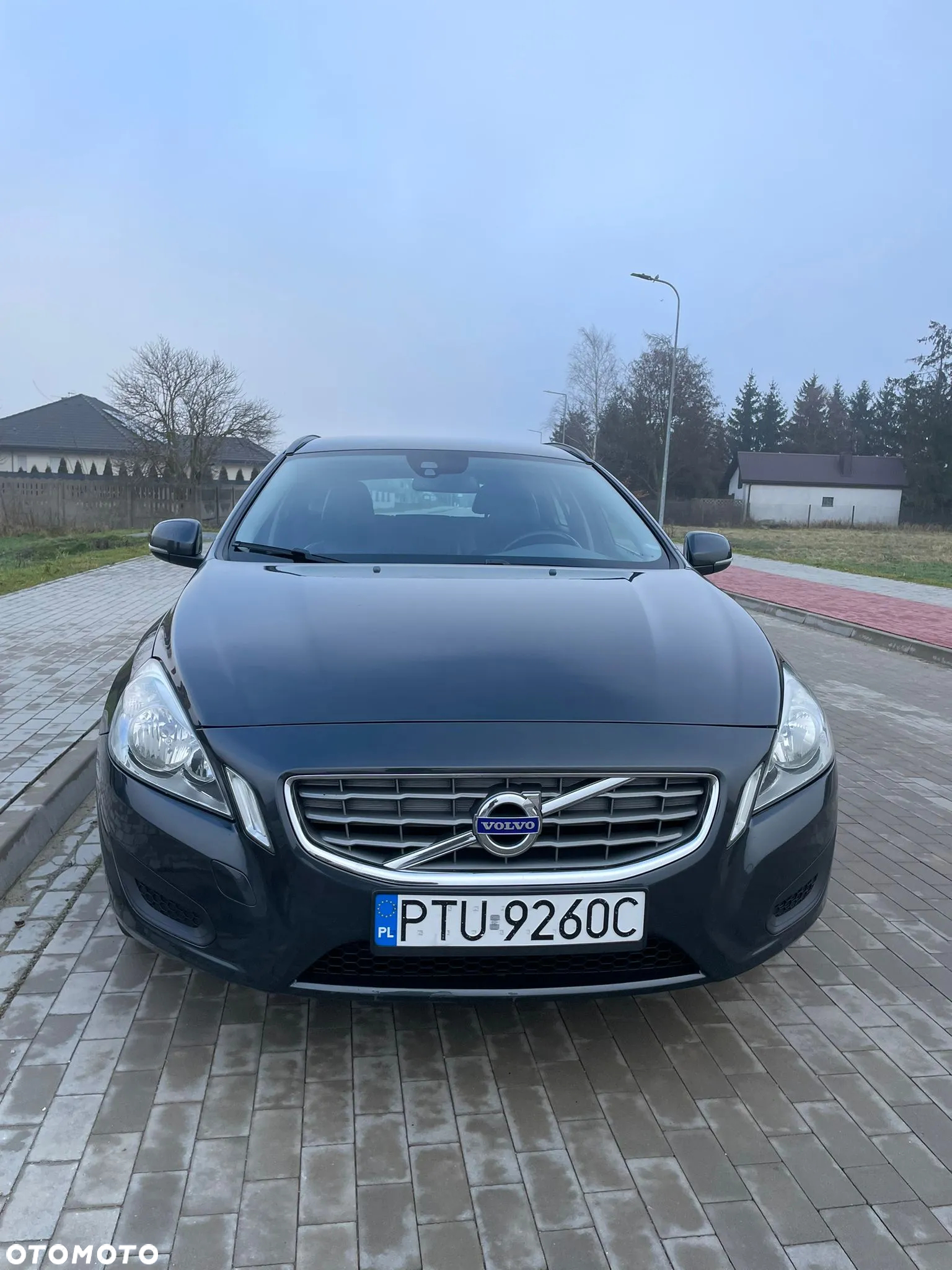 Volvo V60 D2 Momentum - 5
