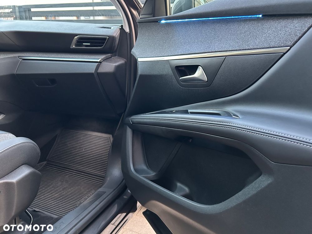 Peugeot 5008 1.5 BlueHDi Allure S&S - 9