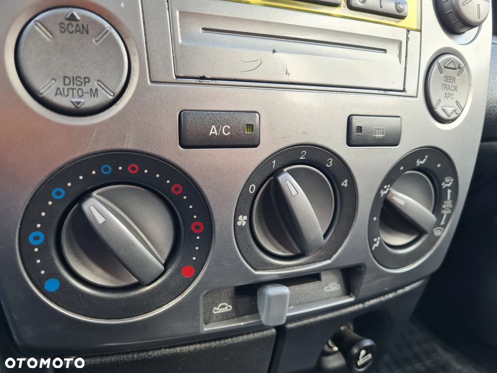 Mazda 2 1.6l Exclusive - 23