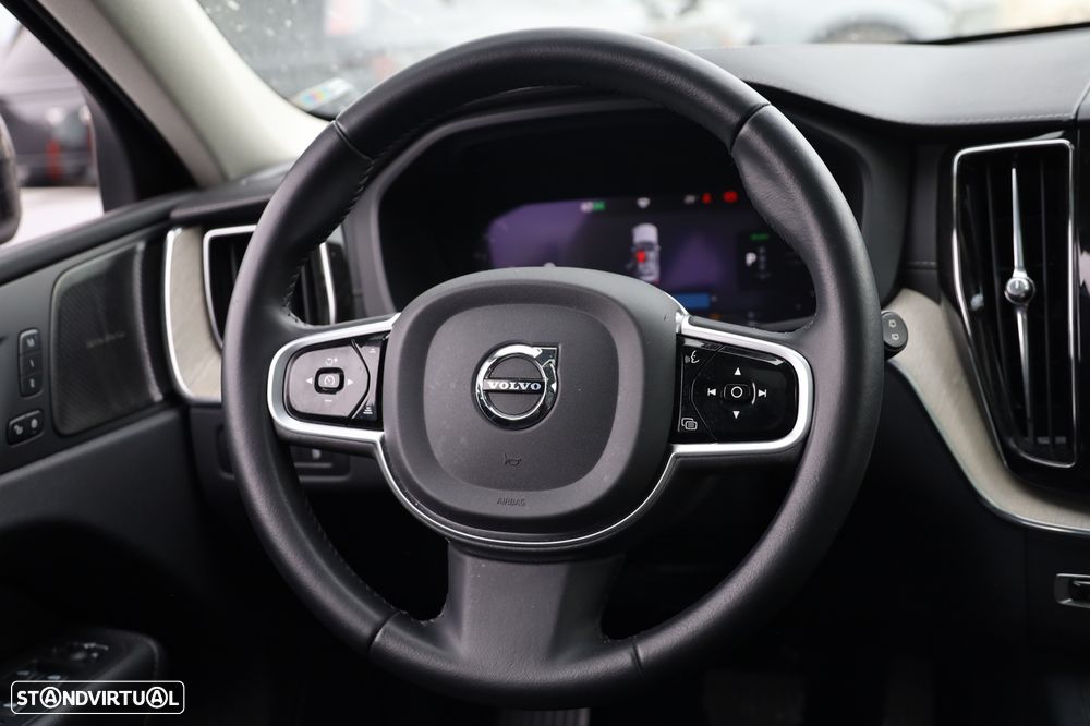 Volvo XC 60 2.0 T6 PHEV Inscription AWD - 19