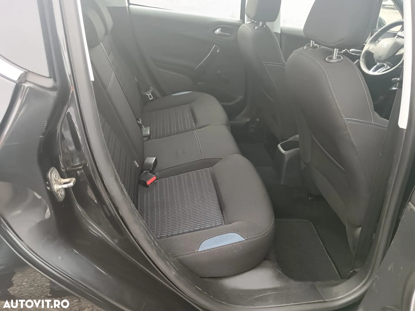 Peugeot 208 1.4 HDi FAP Style - 9