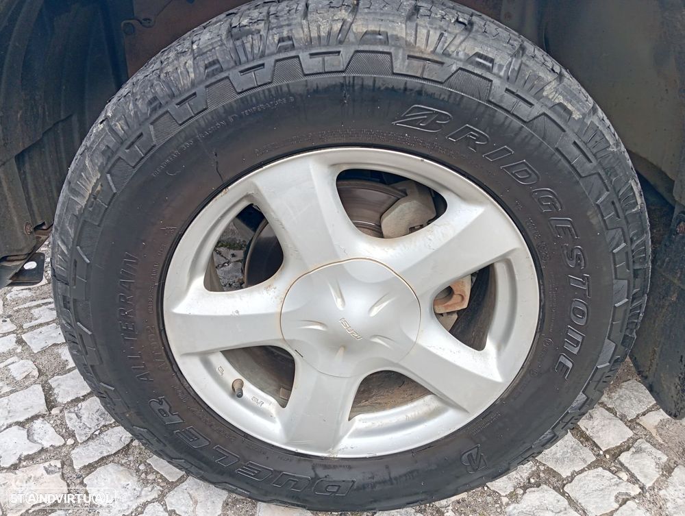 Isuzu D-Max 2.5 DTi CD 4WD LS - 5