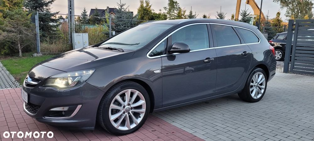 Opel Astra 1.6 SIDI Turbo Automatik Innovation - 2