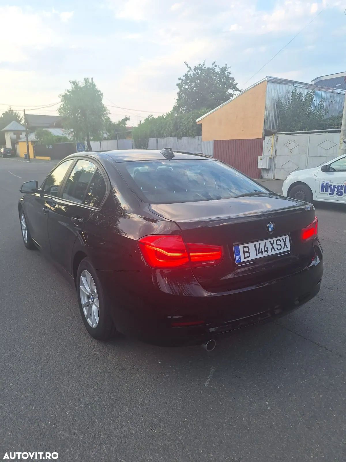 BMW Seria 3 318d Aut. Advantage - 3