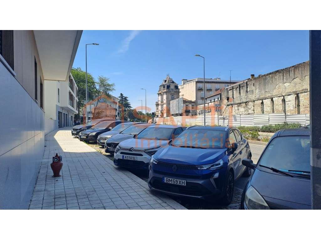 Apartamento T2 de Excelência e Novo no Porto - Grande imagem: 3/30