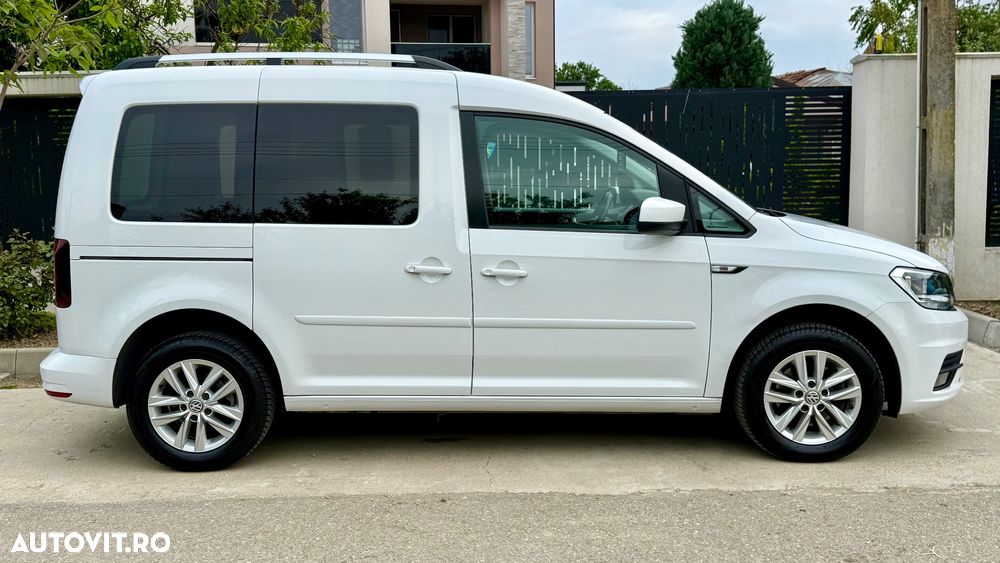 Volkswagen Caddy Maxi - 8