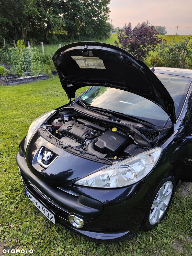 Peugeot 207 CC 120 VTi JBL - 24