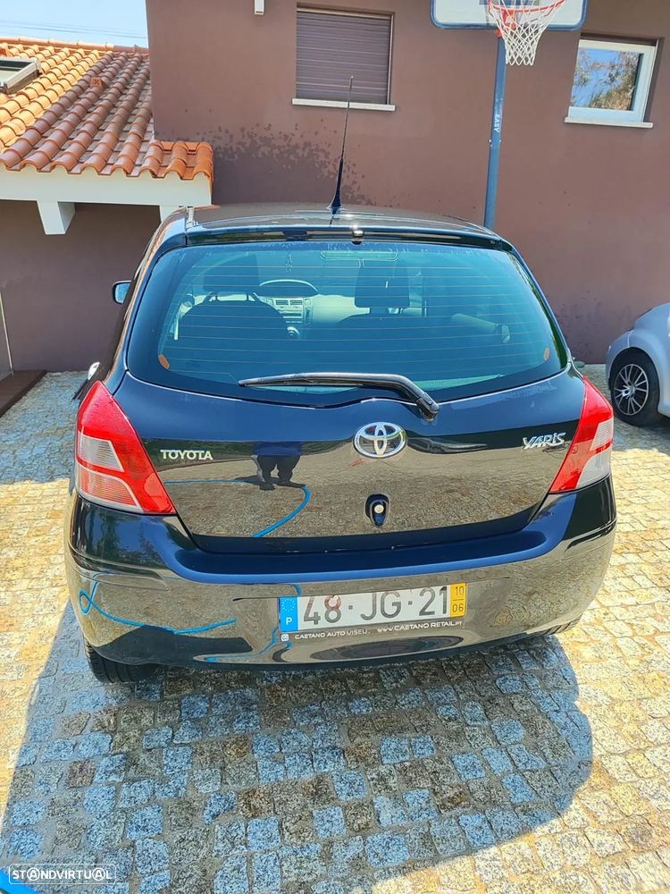 Toyota Yaris 1.0 VVT-i Sol - 9