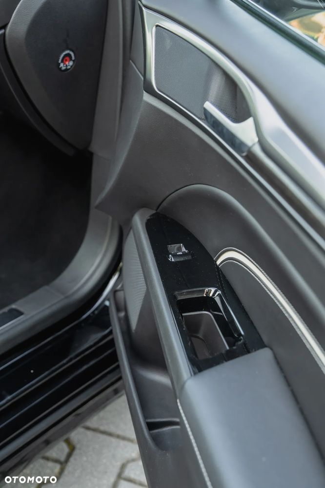 Ford Mondeo 2.0 EcoBlue Vignale AWD - 20