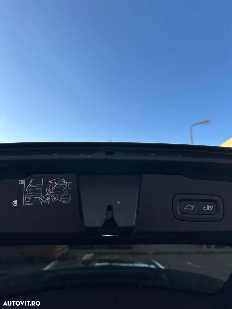 Volvo V60 Cross Country B4 D AWD Geartronic Pro - 9