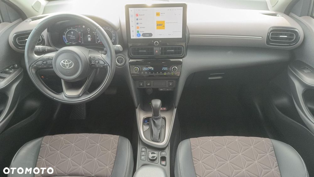 Toyota Yaris Cross - 3