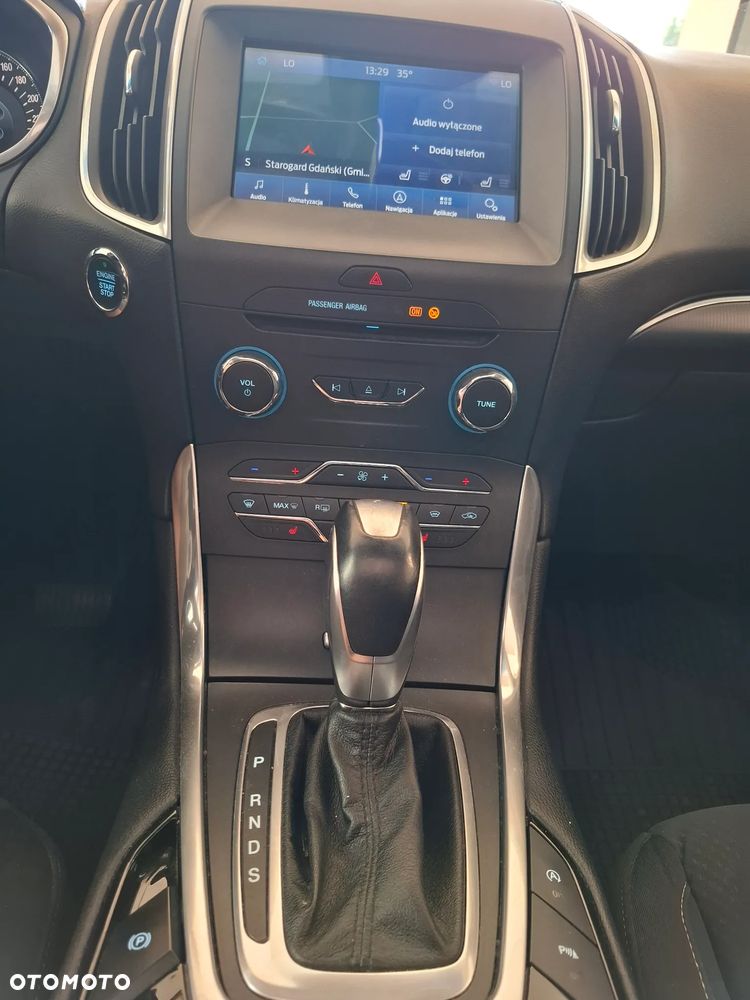 Ford Edge 2.0 TDCi Bi-Turbo 4x4 Titanium - 5