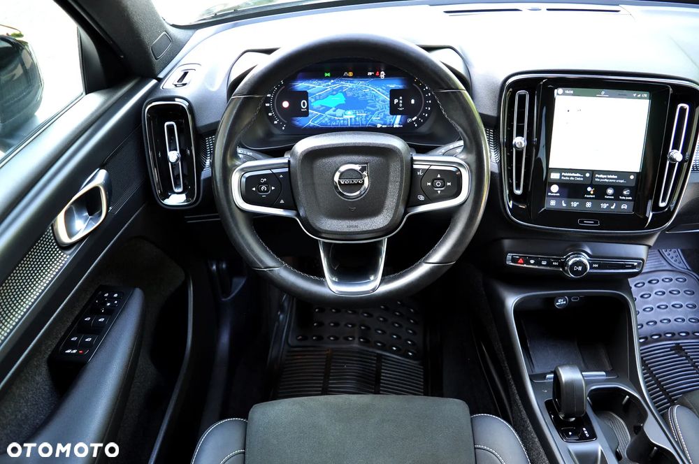 Volvo XC 40 B3 B DKG Core - 22