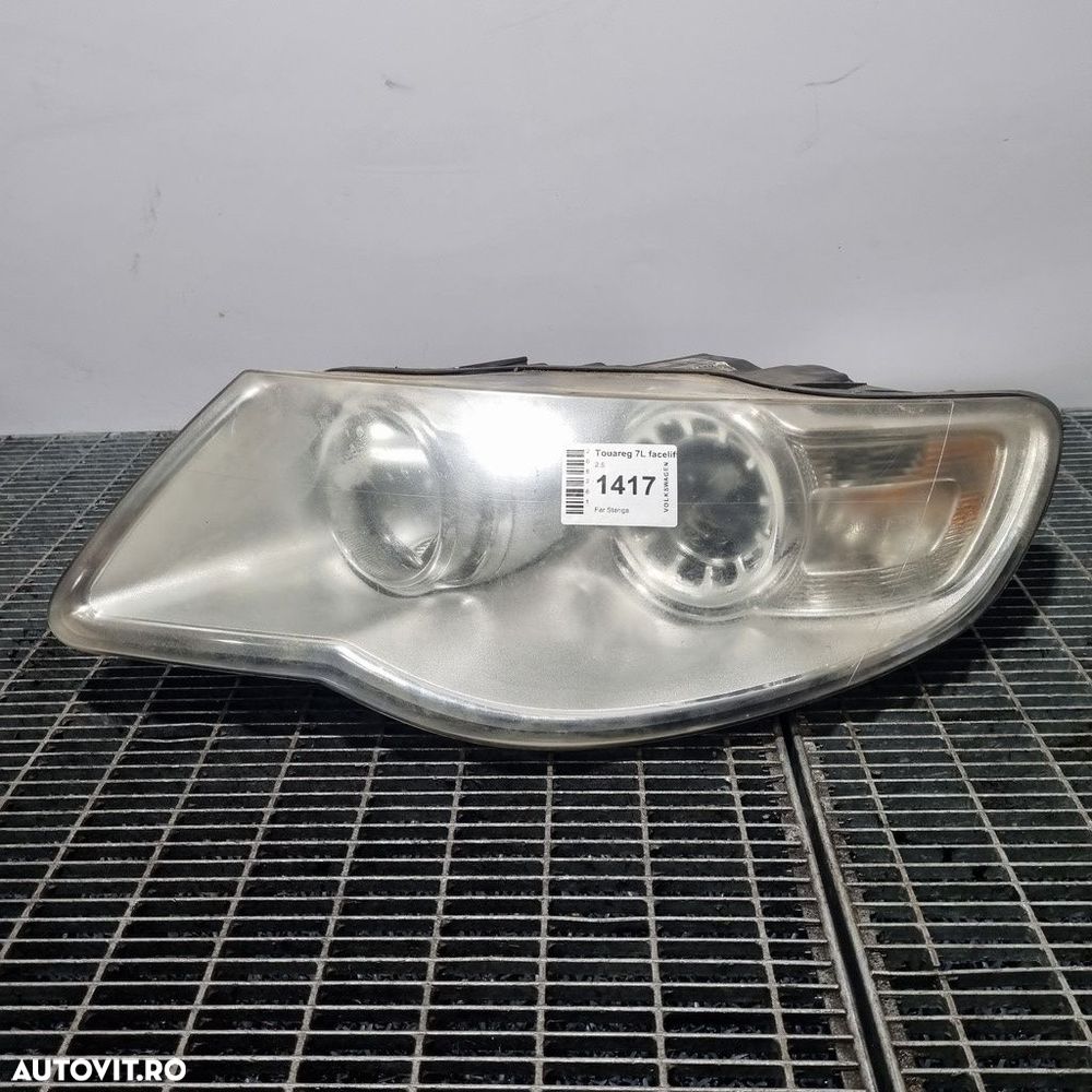 Far Stanga Volkswagen Touareg 7L facelift 2007 - 2011 SUV 4 Usi (1417) Cu lupă - 1