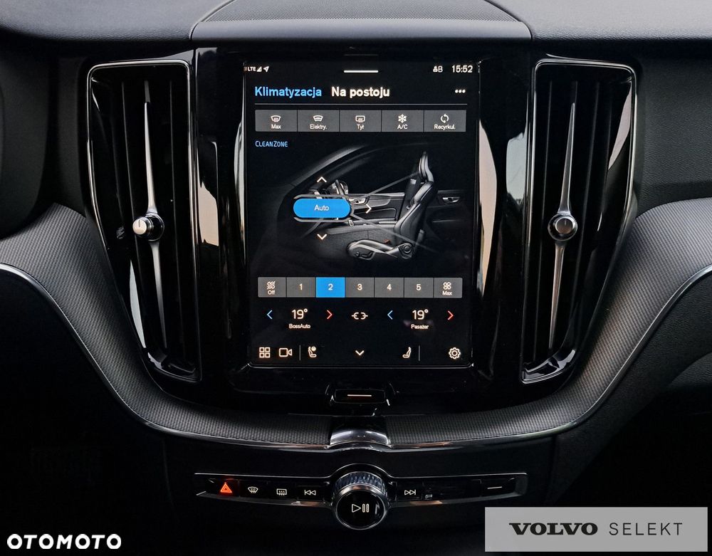 Volvo XC 60 - 22