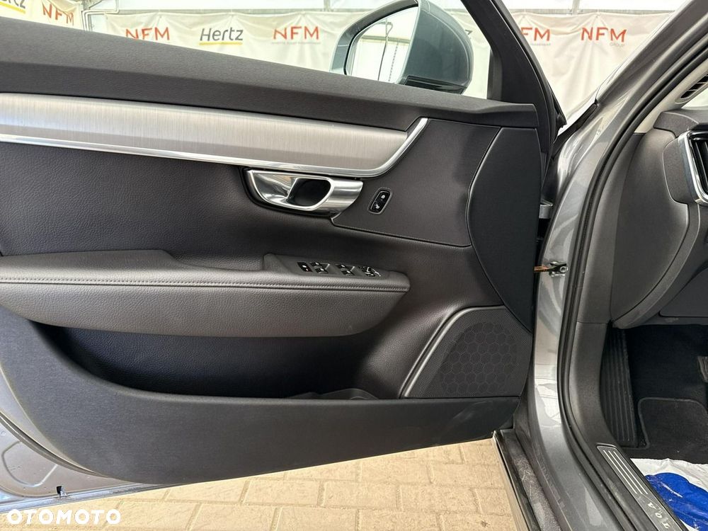 Volvo V90 - 11