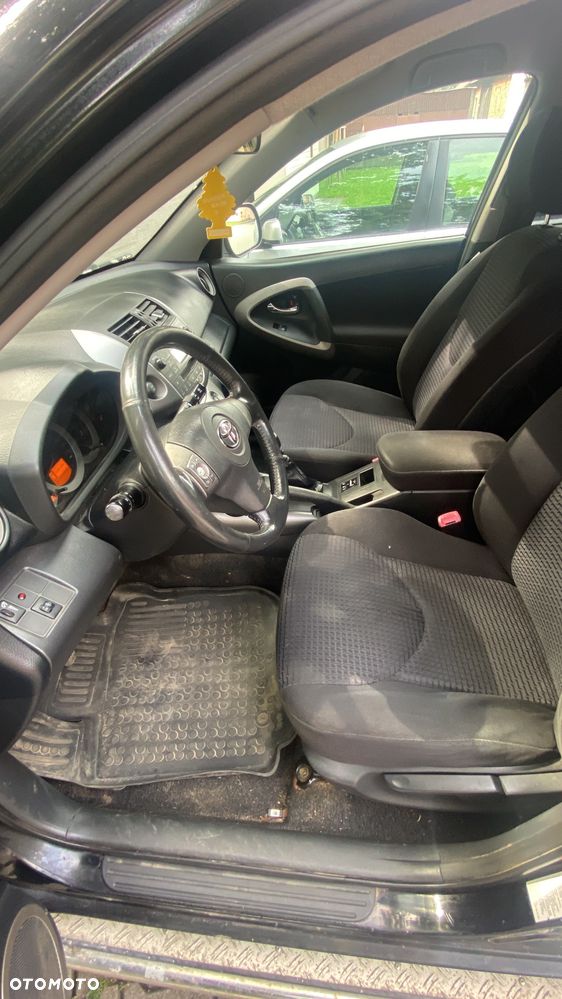 Toyota RAV4 2.2 D-4D X - 5