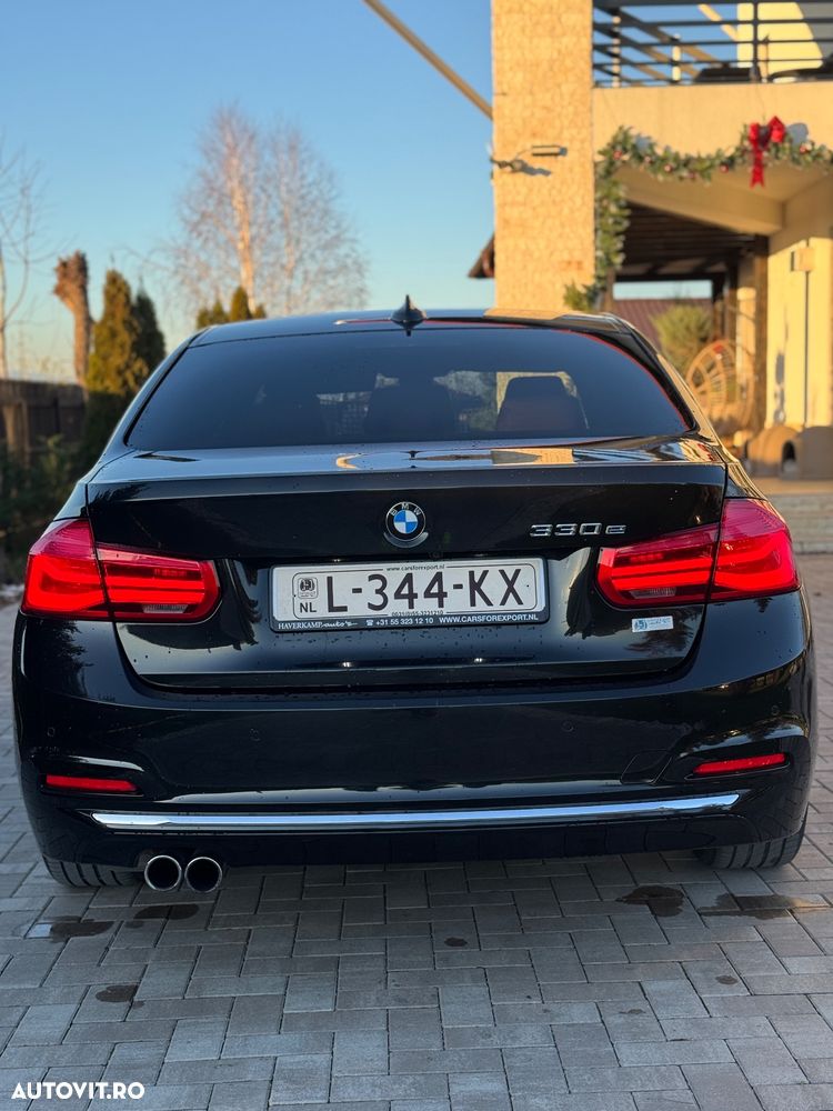 BMW Seria 3 330e iPerformance Luxury Line - 4