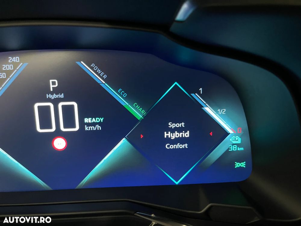 DS Automobiles DS 7 Crossback DS7 1.6 PHeV FWD 225 EAT8 PERFORMANCE LINE + - 37