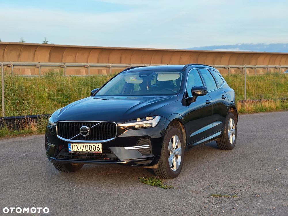 Volvo XC 60 B4 D Geartronic Momentum Pro - 1