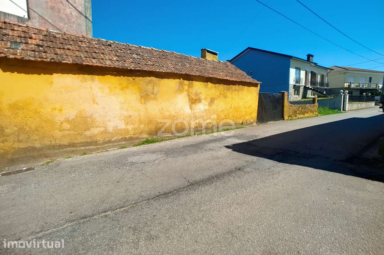 Terreno urbanizável | 4000m2 | Duas frentes | 73m e 27m | - Grande imagem: 3/40