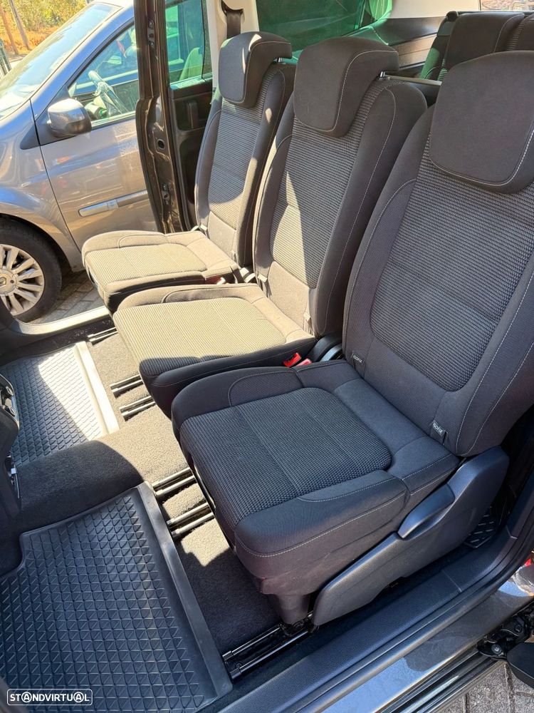 VW Sharan 2.0 TDI Blue Confortline - 12