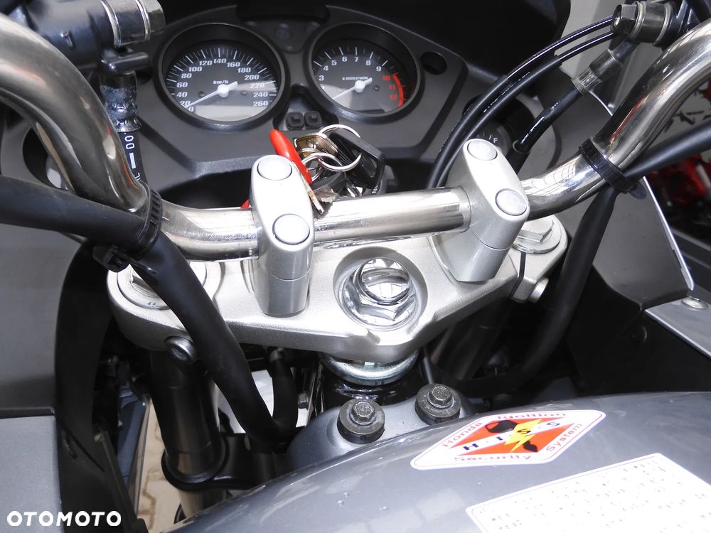 Honda CBF - 39