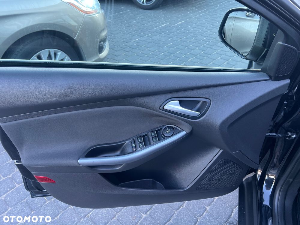 Ford Focus - 15
