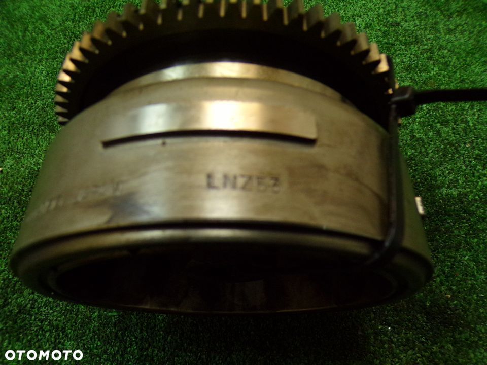 SPRZĘGIEŁKO ROZRUSZNIKA MAGNETO SUZUKI TL 1000 R - 4