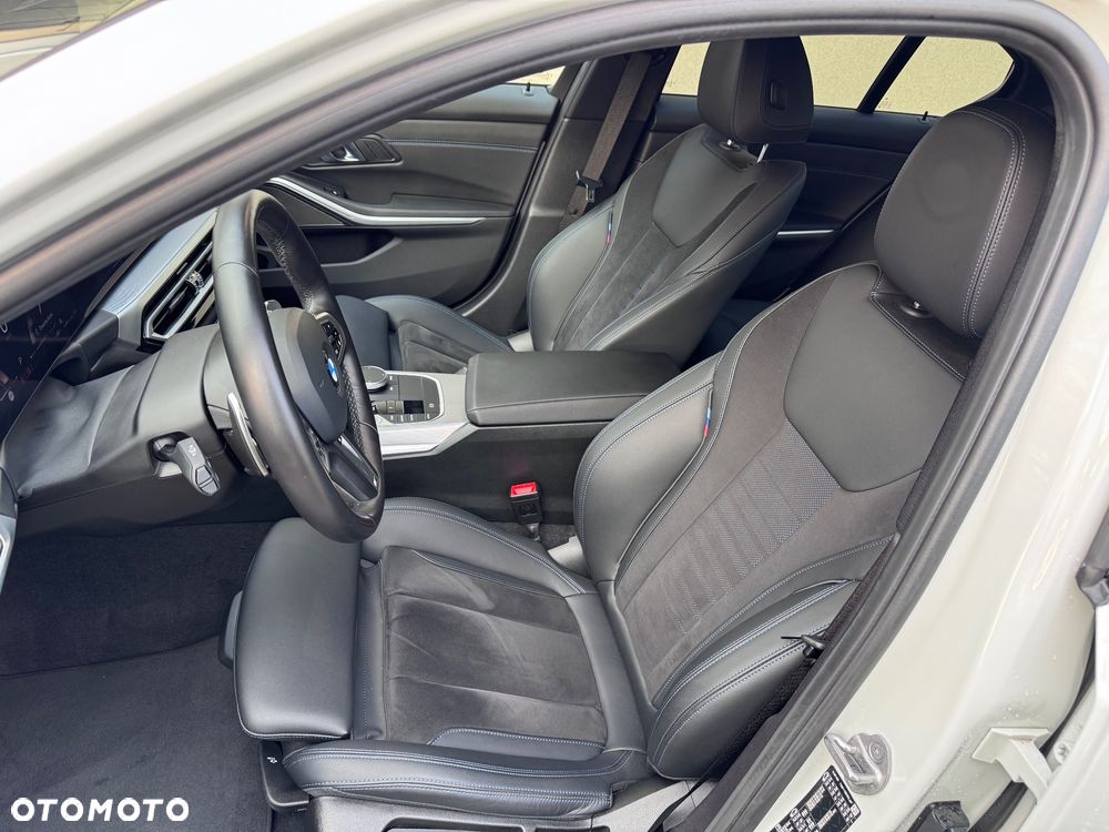 BMW Seria 3 320d xDrive mHEV M Sport - 24