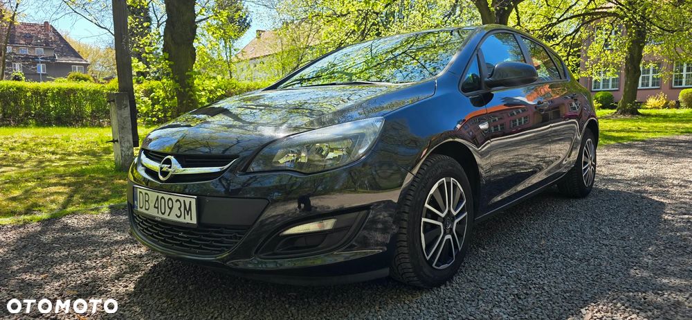 Opel Astra 1.6 - 13