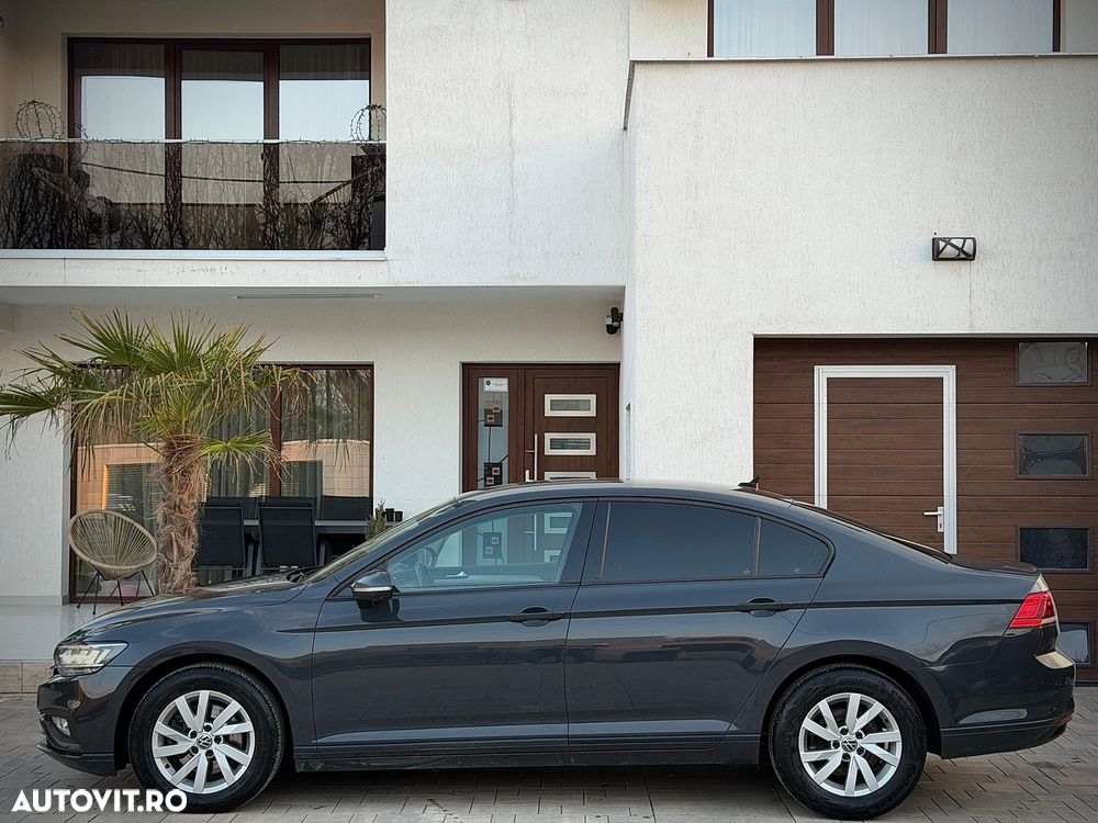 Volkswagen Passat 2.0 TDI SCR DSG Comfortline - 7