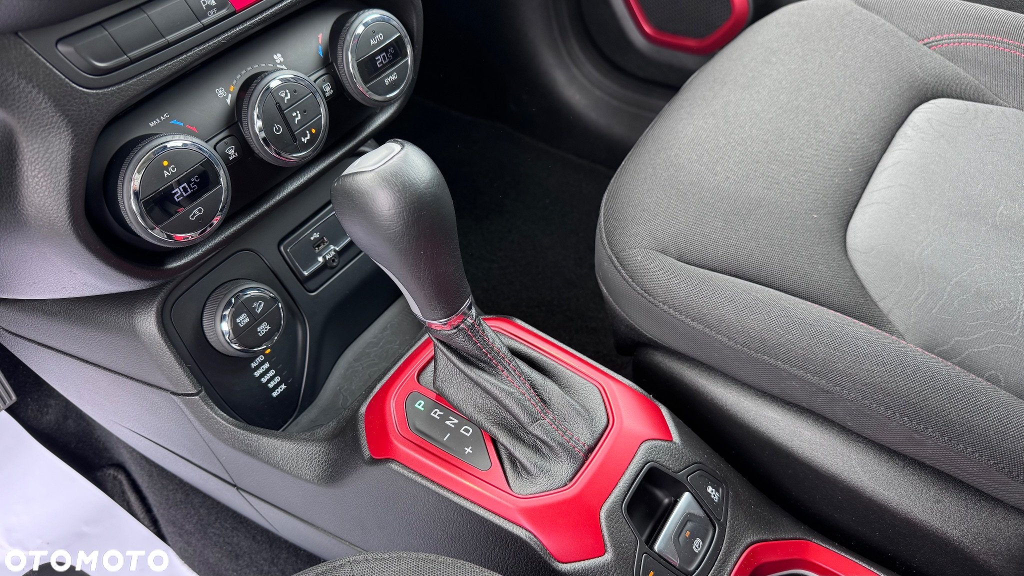 Jeep Renegade 2.0 MultiJet Trailhawk 4WD S&S - 14