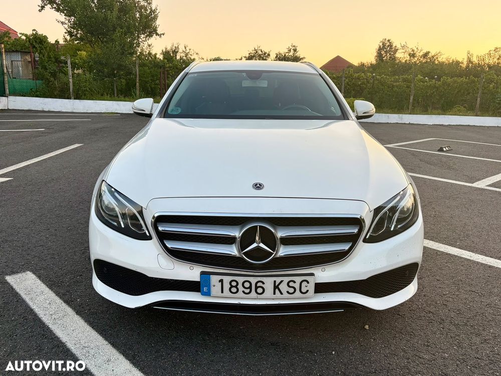Mercedes-Benz E 220 d 4MATIC Aut. - 3