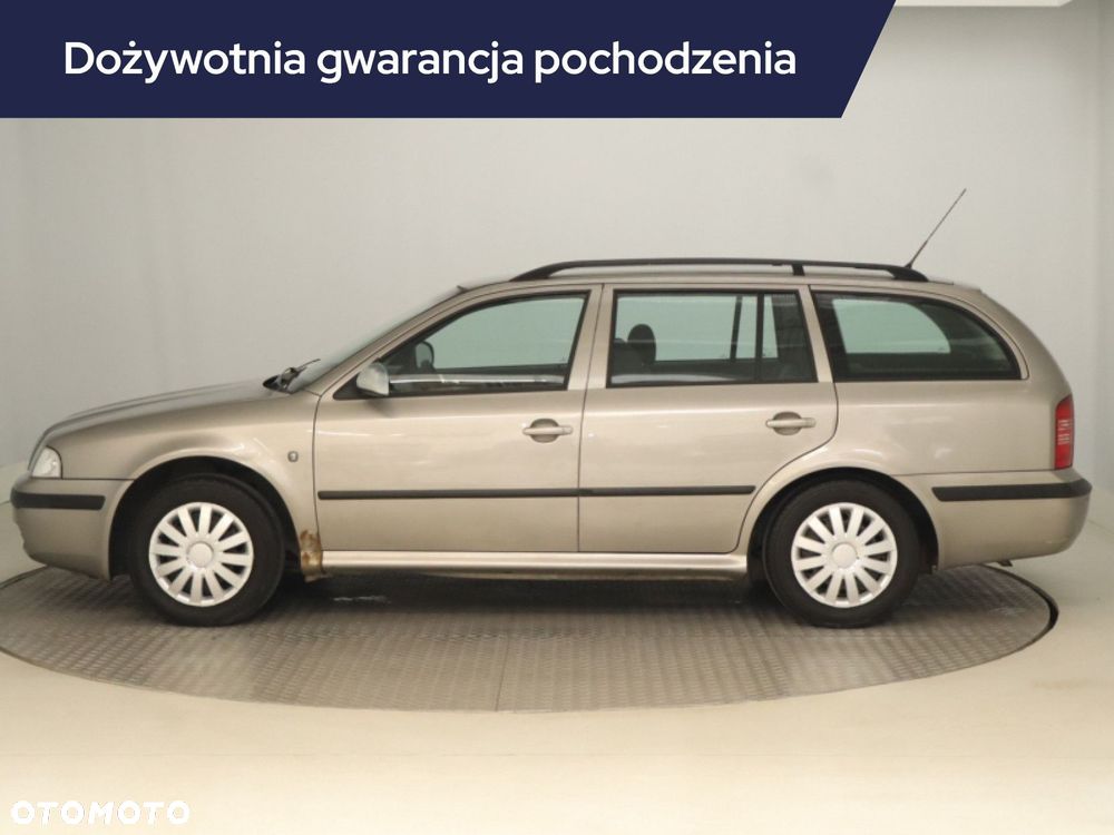 Skoda Octavia - 4