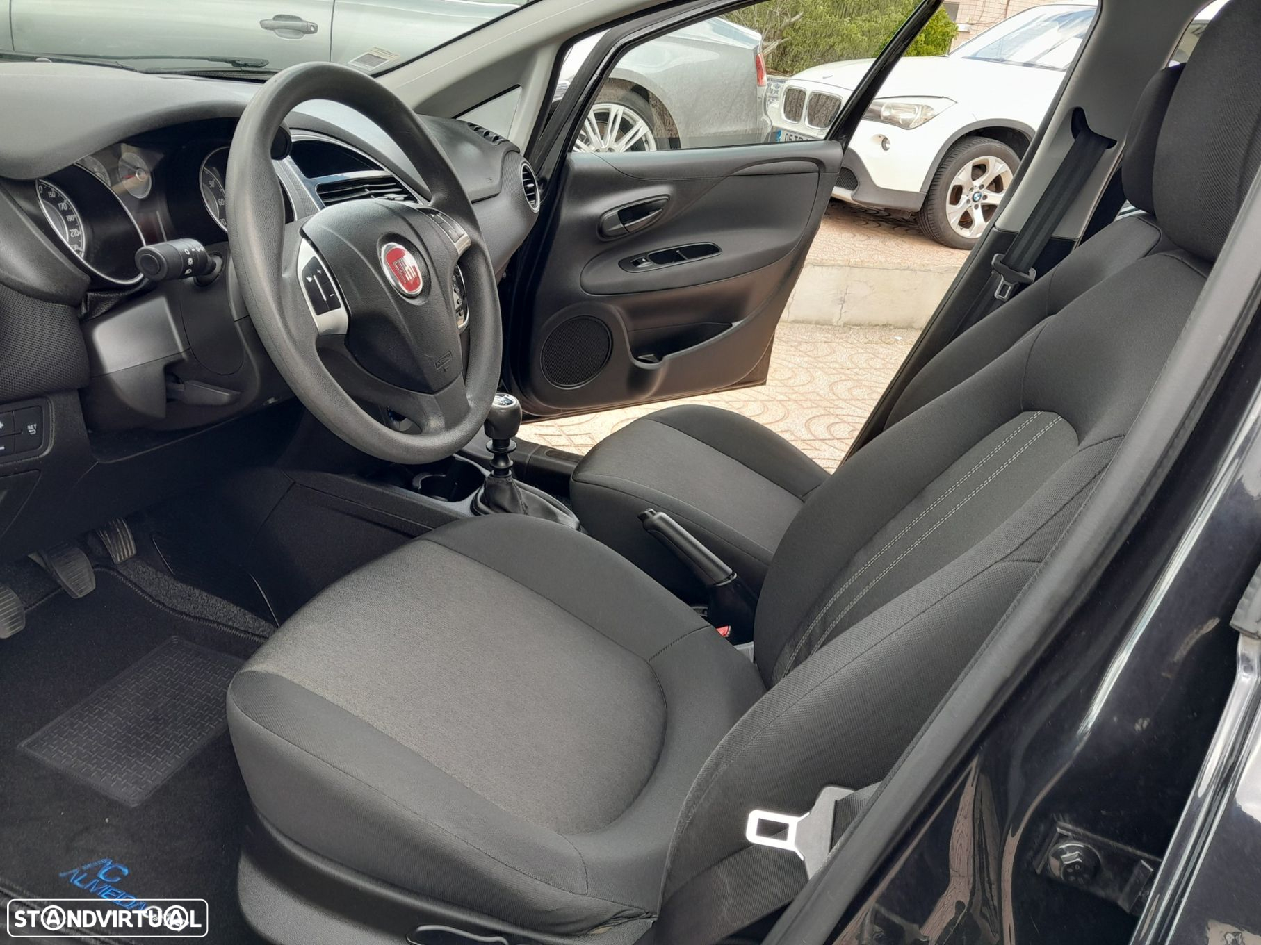 Fiat Punto 1.2 Easy S&S - 4
