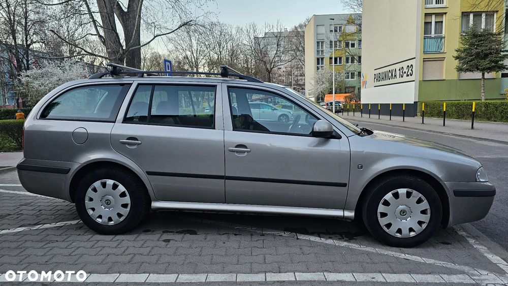 Skoda Octavia 1.9 TDI Tour - 2