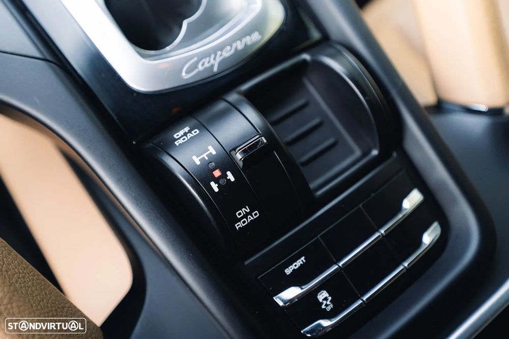 Porsche Cayenne - 47