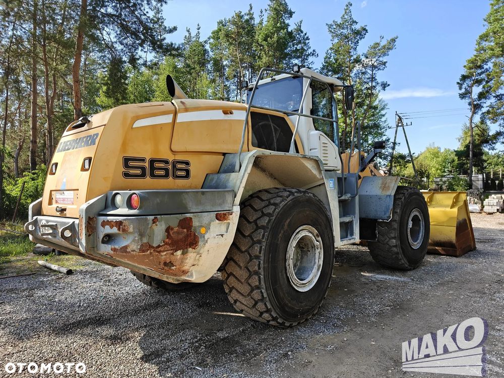 Liebherr L566 - 8