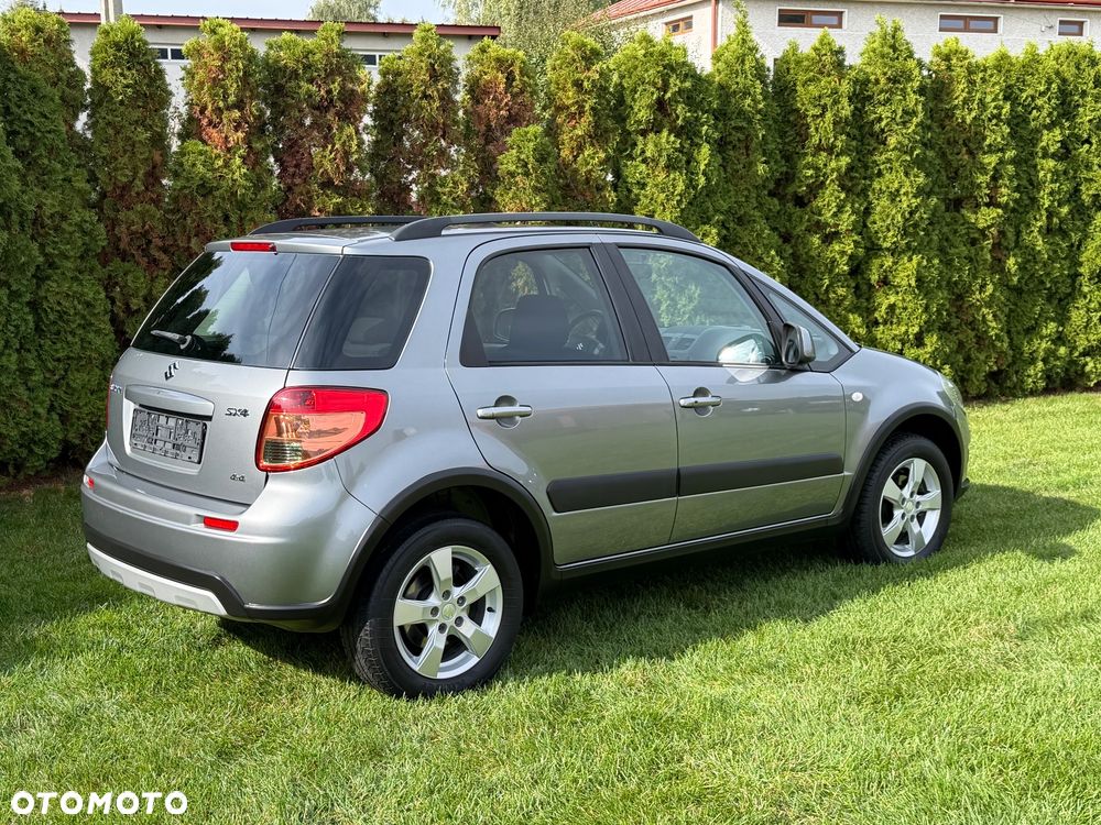 Suzuki Sx4 2012 photo 4