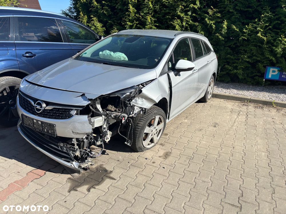 Opel Astra 1.5 D Start/Stop Business Edition - 2