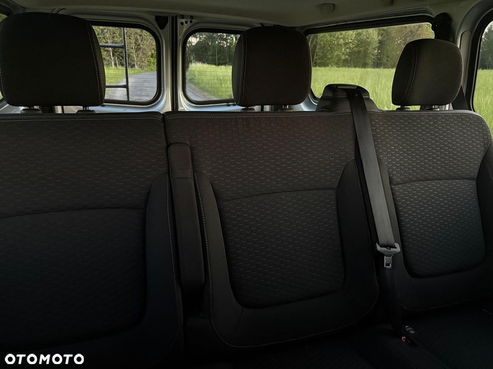 Opel Vivaro L2H1 2,9t Edition Premium - 20