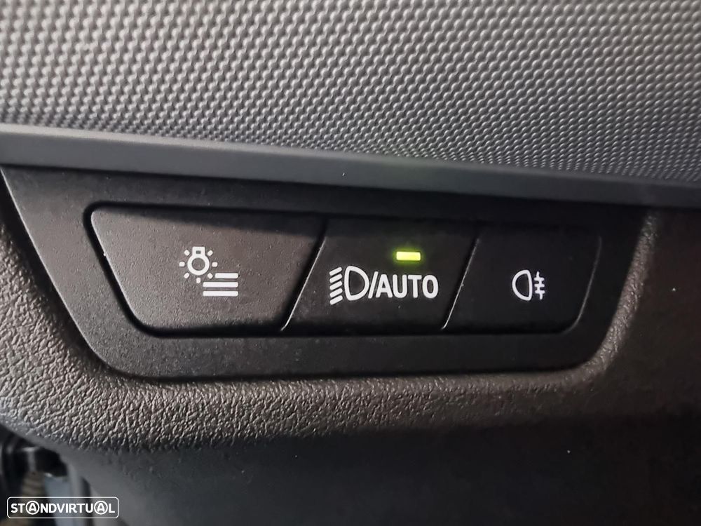 BMW 225xe Active Tourer e xDrive - 23