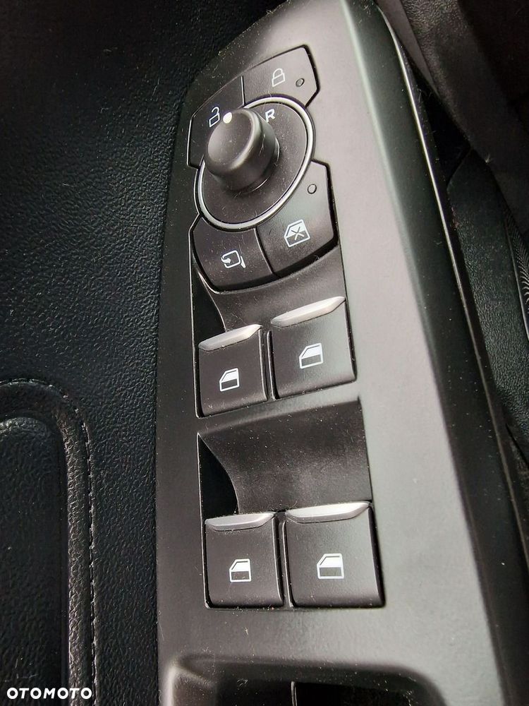 Ford Focus 1.5 EcoBlue Start-Stopp-System COOL&CONNECT - 39
